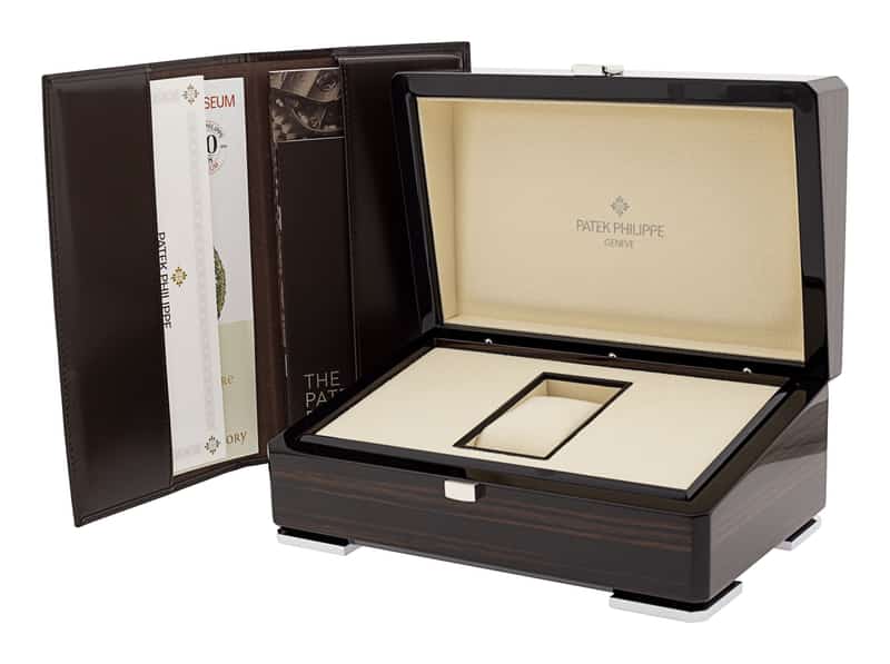 Patek Philippe Nautilus 5712/1A-001